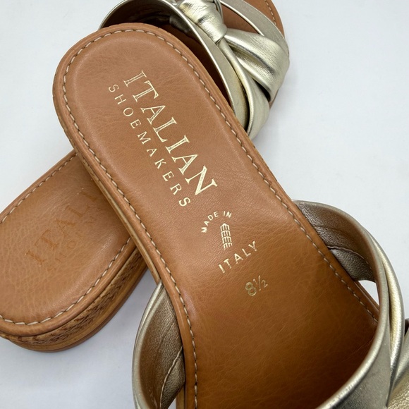 Italian Shoemakers Women 8.5 M Gold Metallic Braided Slides Sandals Italy Shoes - Picture 8 of 9